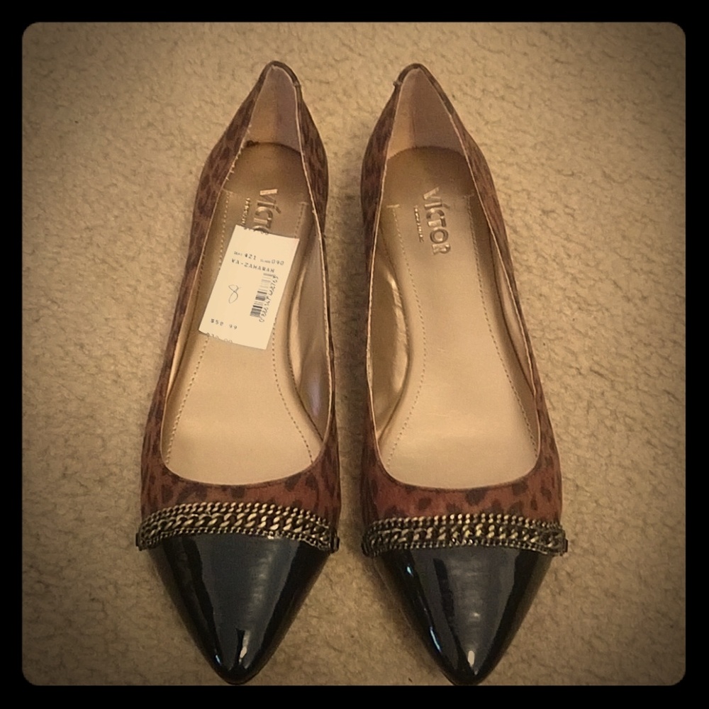 Victor Alfaro Size 8 Leopard Flats